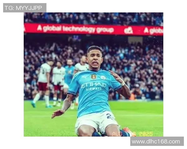 曼城球星亲自承认曾认真考虑离开球队但最终决定坚守继续为梦想拼搏